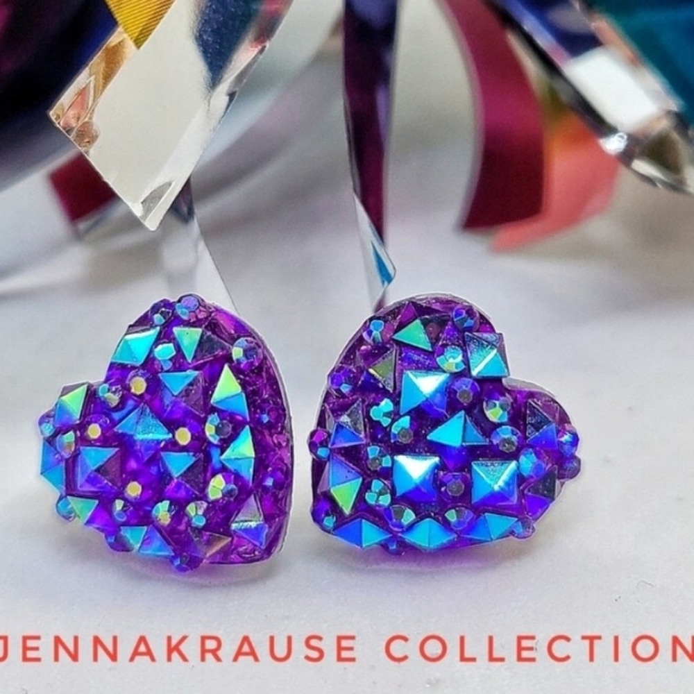 🆕️ Purple Heart Stud Earrings
